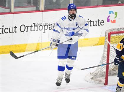 Thumbnail 3 in Simsbury vs. Darien (CIAC DI Semifinal) photogallery.