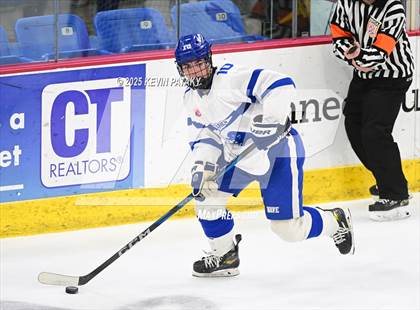 Thumbnail 3 in Simsbury vs. Darien (CIAC DI Semifinal) photogallery.