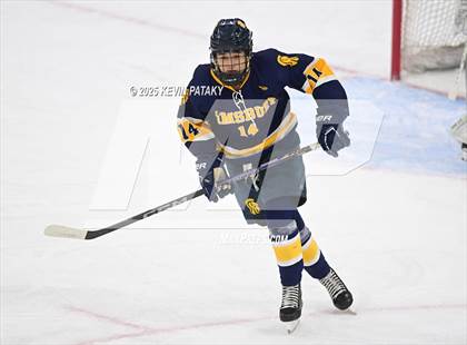 Thumbnail 2 in Simsbury vs. Darien (CIAC DI Semifinal) photogallery.