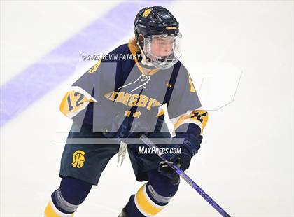 Thumbnail 2 in Simsbury vs. Darien (CIAC DI Semifinal) photogallery.