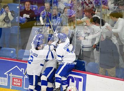 Thumbnail 2 in Simsbury vs. Darien (CIAC DI Semifinal) photogallery.