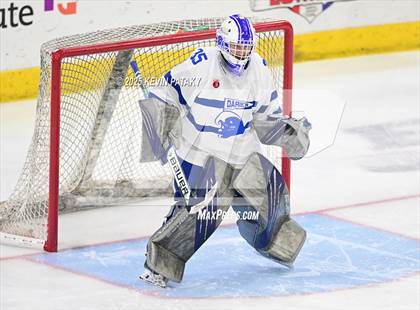 Thumbnail 3 in Simsbury vs. Darien (CIAC DI Semifinal) photogallery.