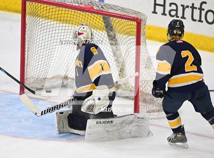 Thumbnail 3 in Simsbury vs. Darien (CIAC DI Semifinal) photogallery.