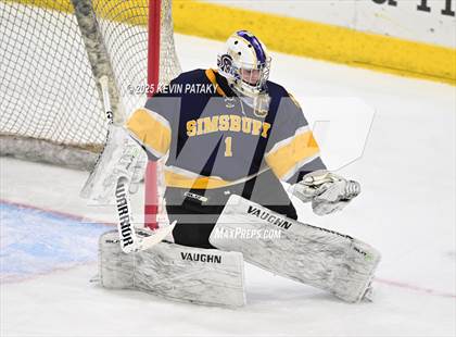 Thumbnail 3 in Simsbury vs. Darien (CIAC DI Semifinal) photogallery.