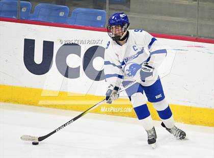 Thumbnail 2 in Simsbury vs. Darien (CIAC DI Semifinal) photogallery.