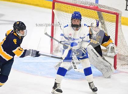 Thumbnail 3 in Simsbury vs. Darien (CIAC DI Semifinal) photogallery.