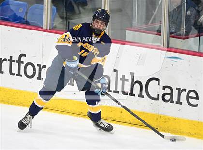 Thumbnail 1 in Simsbury vs. Darien (CIAC DI Semifinal) photogallery.