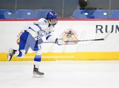Thumbnail 3 in Simsbury vs. Darien (CIAC DI Semifinal) photogallery.