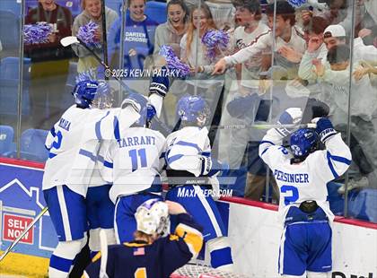 Thumbnail 1 in Simsbury vs. Darien (CIAC DI Semifinal) photogallery.