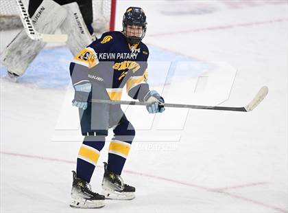 Thumbnail 2 in Simsbury vs. Darien (CIAC DI Semifinal) photogallery.