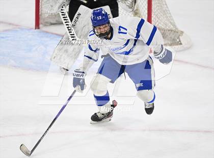Thumbnail 3 in Simsbury vs. Darien (CIAC DI Semifinal) photogallery.
