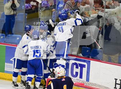 Thumbnail 1 in Simsbury vs. Darien (CIAC DI Semifinal) photogallery.