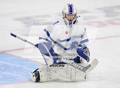 Thumbnail 3 in Simsbury vs. Darien (CIAC DI Semifinal) photogallery.