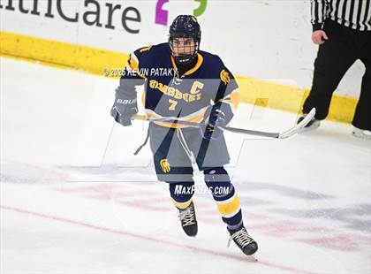 Thumbnail 2 in Simsbury vs. Darien (CIAC DI Semifinal) photogallery.