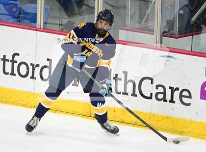 Thumbnail 2 in Simsbury vs. Darien (CIAC DI Semifinal) photogallery.