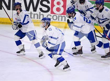 Thumbnail 1 in Simsbury vs. Darien (CIAC DI Semifinal) photogallery.