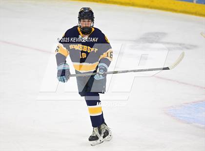 Thumbnail 1 in Simsbury vs. Darien (CIAC DI Semifinal) photogallery.