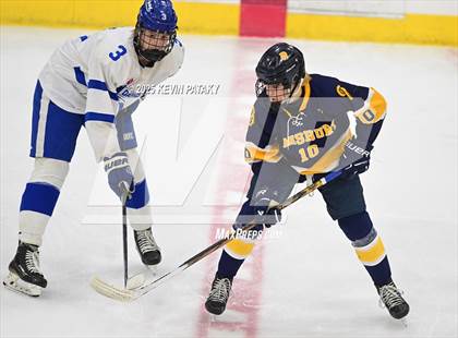 Thumbnail 1 in Simsbury vs. Darien (CIAC DI Semifinal) photogallery.