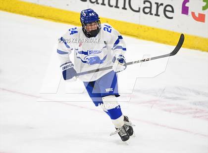 Thumbnail 2 in Simsbury vs. Darien (CIAC DI Semifinal) photogallery.