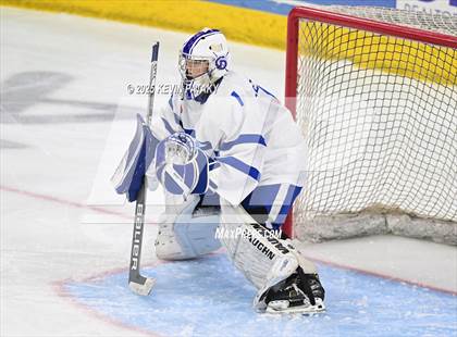 Thumbnail 3 in Simsbury vs. Darien (CIAC DI Semifinal) photogallery.