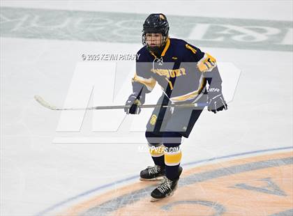 Thumbnail 1 in Simsbury vs. Darien (CIAC DI Semifinal) photogallery.