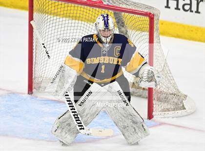 Thumbnail 1 in Simsbury vs. Darien (CIAC DI Semifinal) photogallery.