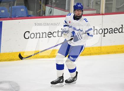 Thumbnail 2 in Simsbury vs. Darien (CIAC DI Semifinal) photogallery.