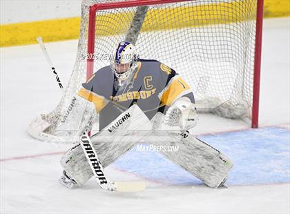 Thumbnail 3 in Simsbury vs. Darien (CIAC DI Semifinal) photogallery.