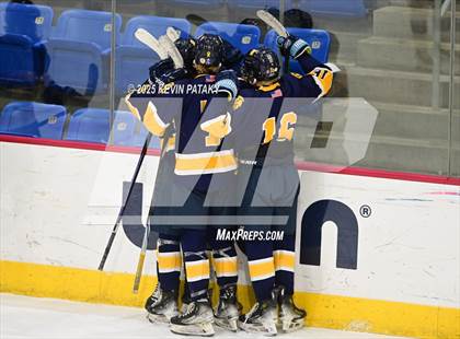 Thumbnail 2 in Simsbury vs. Darien (CIAC DI Semifinal) photogallery.