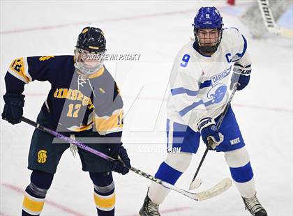 Thumbnail 2 in Simsbury vs. Darien (CIAC DI Semifinal) photogallery.
