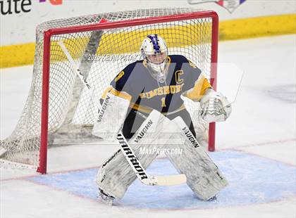 Thumbnail 3 in Simsbury vs. Darien (CIAC DI Semifinal) photogallery.