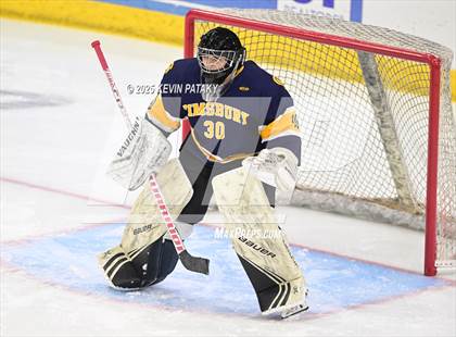 Thumbnail 1 in Simsbury vs. Darien (CIAC DI Semifinal) photogallery.
