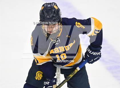 Thumbnail 3 in Simsbury vs. Darien (CIAC DI Semifinal) photogallery.