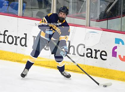 Thumbnail 3 in Simsbury vs. Darien (CIAC DI Semifinal) photogallery.