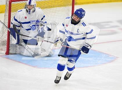 Thumbnail 3 in Simsbury vs. Darien (CIAC DI Semifinal) photogallery.