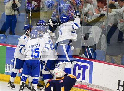 Thumbnail 2 in Simsbury vs. Darien (CIAC DI Semifinal) photogallery.