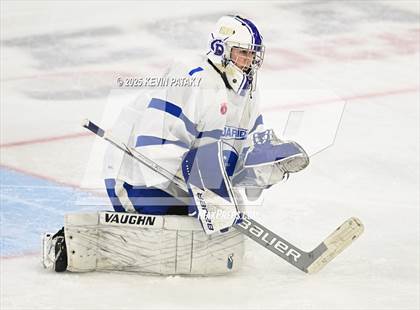 Thumbnail 1 in Simsbury vs. Darien (CIAC DI Semifinal) photogallery.