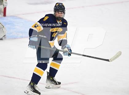 Thumbnail 1 in Simsbury vs. Darien (CIAC DI Semifinal) photogallery.