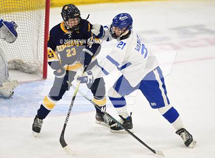 Thumbnail 1 in Simsbury vs. Darien (CIAC DI Semifinal) photogallery.