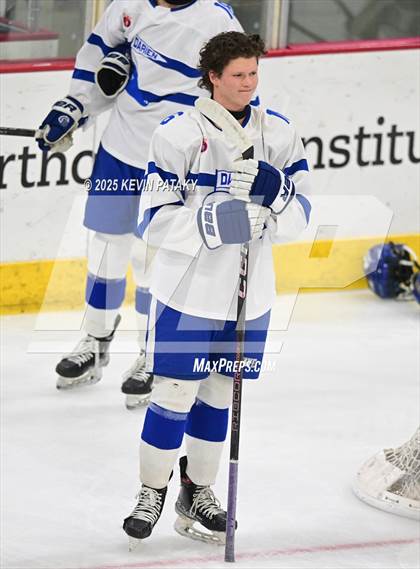 Thumbnail 3 in Simsbury vs. Darien (CIAC DI Semifinal) photogallery.