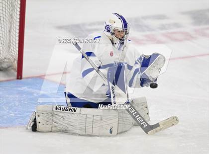 Thumbnail 3 in Simsbury vs. Darien (CIAC DI Semifinal) photogallery.