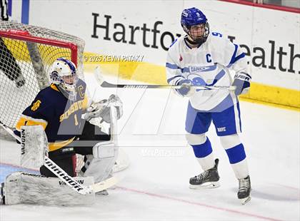 Thumbnail 2 in Simsbury vs. Darien (CIAC DI Semifinal) photogallery.