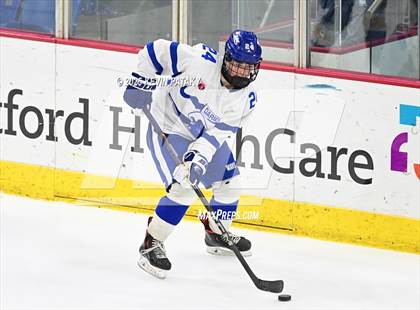 Thumbnail 1 in Simsbury vs. Darien (CIAC DI Semifinal) photogallery.