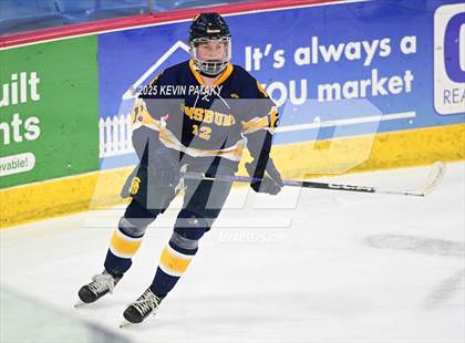 Thumbnail 1 in Simsbury vs. Darien (CIAC DI Semifinal) photogallery.