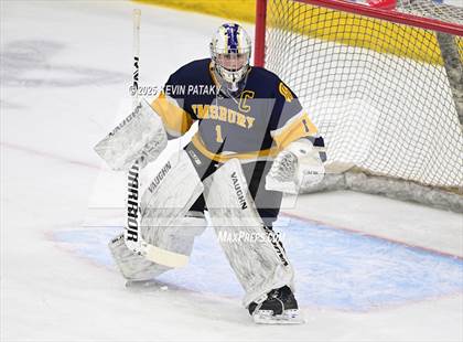 Thumbnail 2 in Simsbury vs. Darien (CIAC DI Semifinal) photogallery.