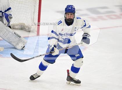 Thumbnail 1 in Simsbury vs. Darien (CIAC DI Semifinal) photogallery.