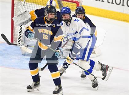 Thumbnail 2 in Simsbury vs. Darien (CIAC DI Semifinal) photogallery.