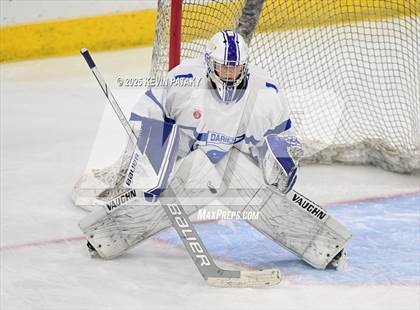 Thumbnail 2 in Simsbury vs. Darien (CIAC DI Semifinal) photogallery.