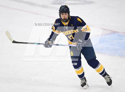 Thumbnail 1 in Simsbury vs. Darien (CIAC DI Semifinal) photogallery.