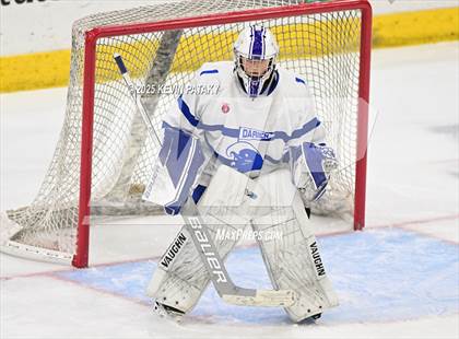 Thumbnail 2 in Simsbury vs. Darien (CIAC DI Semifinal) photogallery.